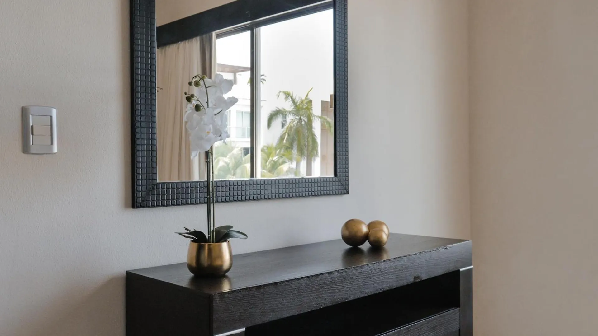Encanto Riviera Luxury Apartments Playa del Carmen